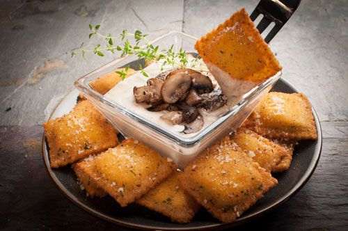 Toasted Beef Ravioli with Baby Bellas and Alfredo Dip